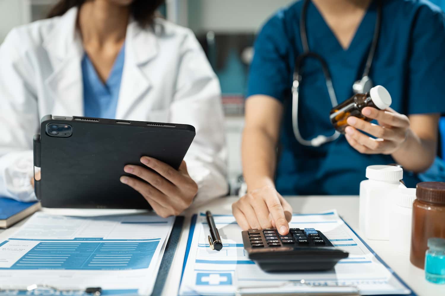 Reforma Tributária Para Médicos (2) - Contador em Goiás | Contec Contabilidade